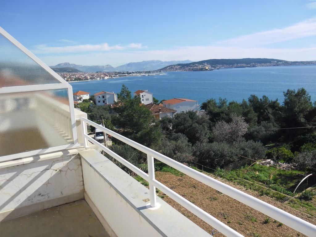Rooms And Apartments Kurtovic Donji Seget Exterior foto